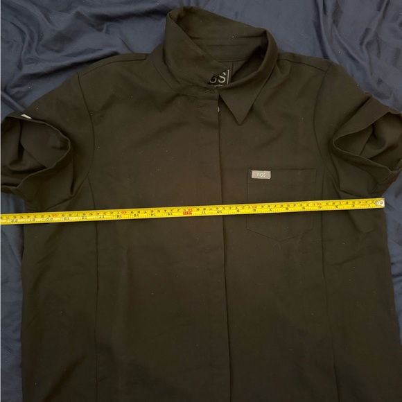 Figs Limited Edition Set in Black - Picture 8 of 9